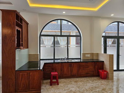 Cần Bán Khách Sạn – 2 Mặt Tiền – Đường La Sơn Phu Tử, P.02, Đà Lạt