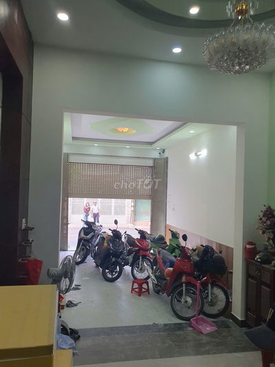 Nhà trệt lầu ngay cư xá lư gia, dt: 4x20m, trệt lầu giá 17 triệu