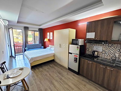 Chính chủ cho thuê căn Studio ngõ 432 Đội Cấn-Ba Đình,ban công thoáng