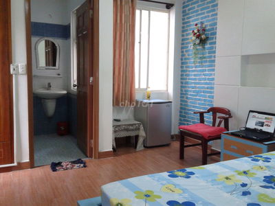 Phòng quận 10 đẳng cấp full đồ  WC khép kín