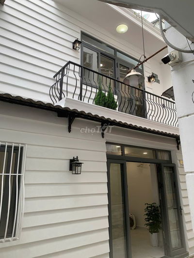 tôi Chủ nhà cần bán Cách Mạng Tháng Tám, PTân Sơn Nhất, 33m2, 5T680 TL