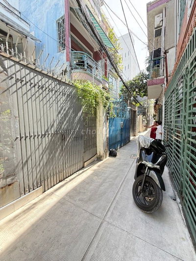 TRUNG TÂM TÂN BÌNH - NHÀ 3 TẦNG BTCT - DT 92M2 - GIÁ CHỈ HƠN 8 TỶ