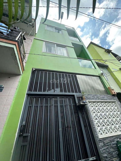 Nhà Đẹp 4 Tầng Không Quy Hoạch Hẻm 1/ Q4