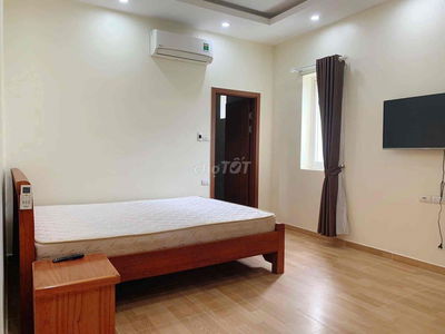 𝐂𝐡𝐨 𝐓𝐡𝐮𝐞̂ 𝐏𝐡𝐨̀𝐧𝐠