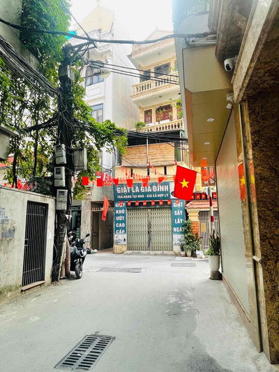 BÁN NHÀ 269 LẠC LONG QUÂN-65M- CHỈ 176tr/m2