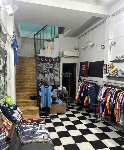 Chia sẽ mặt bằng kinh doanh ở Q1