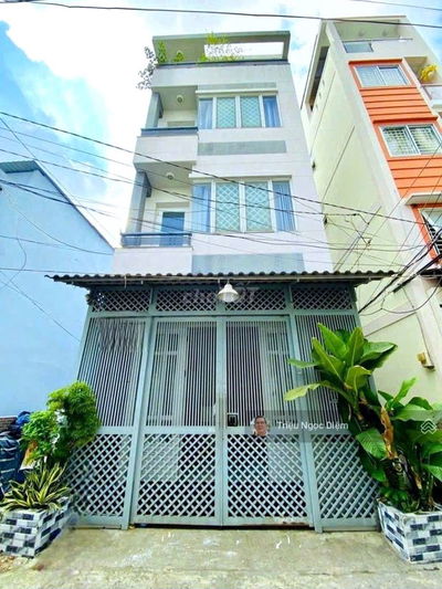 GẤP BÁN NHÀ Q1 NGANG 5M BỀ THẾ HXH 5M. DÒNG TIỀN 20TR/TH. Chỉ 11.5 TỶ