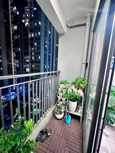 Cho thuê căn hộ Vinhomes 2PN full nội thất chỉ 7tr cọc 1 tháng