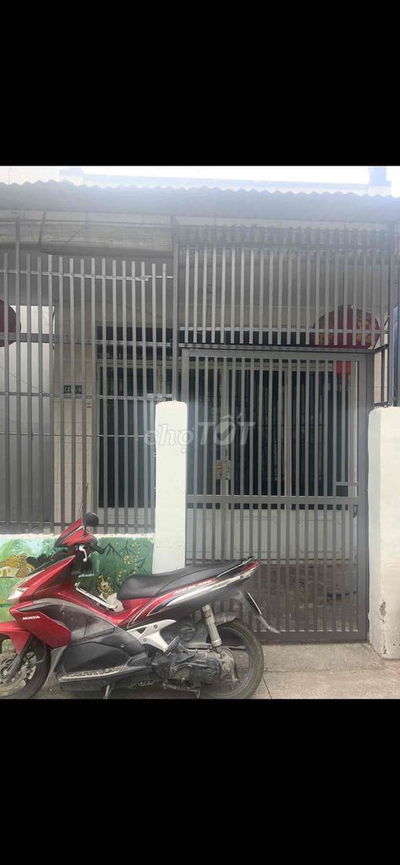 CHO THUÊ NHÀ CẤP 4 ngang 6 x 20 có lững