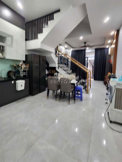 SIÊU HOT, GẦN MẶT TIỀN TÔN ĐẢN, NHÀ 3 TẦNG 3PN GẦN BẾN XE, KIỆT 4.5M