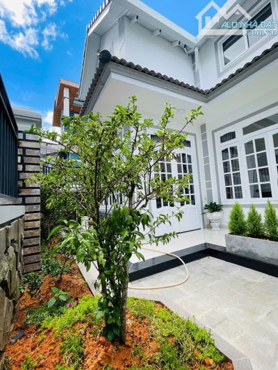 Đà Lạt - Villa - Nguyễn Siêu - 196m2 ( tt 210mv ) - 10,9 tỷ