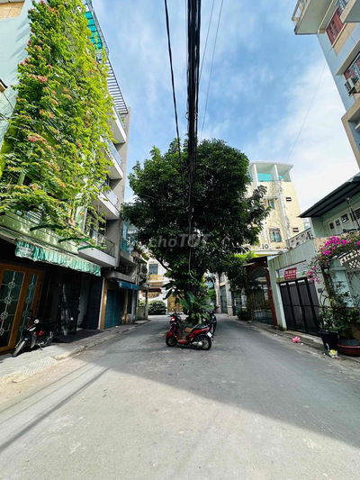 Cho Thuê Nguyên Căn Chính Chủ Vừa Ở Vừa KD ngay Lữ Gia