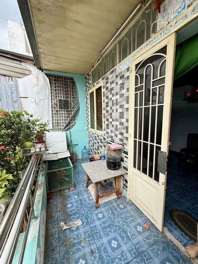 BÁN NHÀ 2 TẦNG,MẶT TIỀN ĐƯỜNG 10 MÉT,NGAY CHUNG CƯ ECOGEEN QUẬN 7