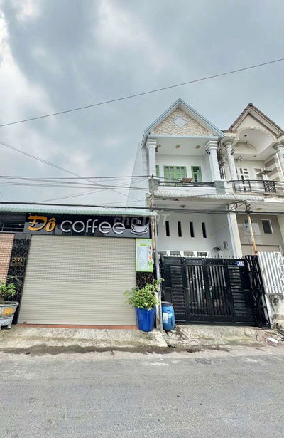 Nhà 1trệt 1lửng 1 lầu mặt tiền Ngô Văn Sở gần khu trung tâm hành chính