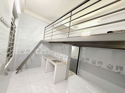 Yên Tĩnh - Thoáng Mát- Có Máy Giặt - Đường Trước Nhà Rộng