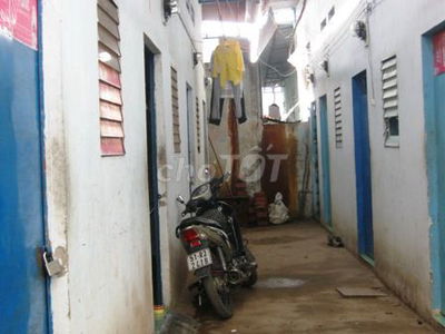CC cho thuê phòng 102 D Ngõ 151 Nguyễn Đức cảnh