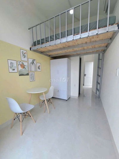 Căn hộ đầy đủ nội thất mới 100% gác ban công thoáng rộng ngay quận 12