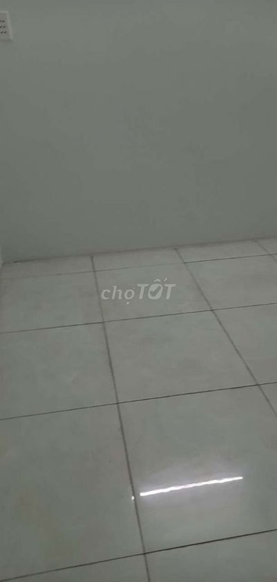 Phòng trọ giá rẻ gần nhà thờ Bình Chánh 1triu den 1 triu 2
