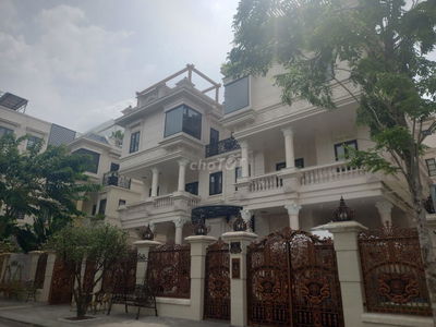 Biệt thự Cityland park Hills P10💎11x20m 3 Lầu-8 Phòng .7wc💎Thang Máy