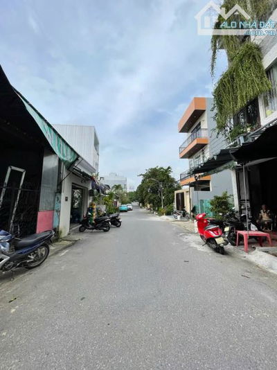 BÁN LÔ ĐẤT 2 MẶT TIỀN ĐƯỜNG BÙI TA HÁN 150M2 chỉ 6,7 TỶ