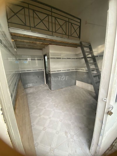 Phòng trọ. + 15m2 (có gác) + Khu Gò Cát, Phú Hữu