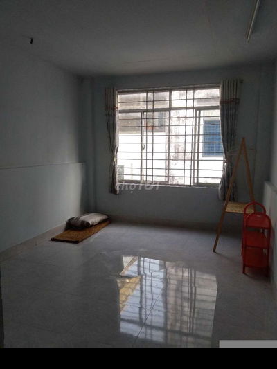Chờ thuê phòng trọ 24/3 Nguyễn Thái Bình f4 Tân Bình thoáng mát đẹp