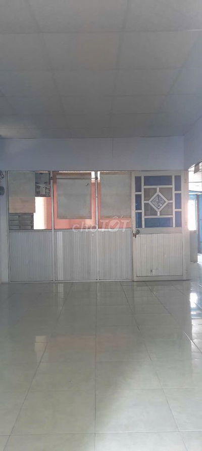 Phòng trọ 20m2 giá rẻ gần AON MALL Bình tân