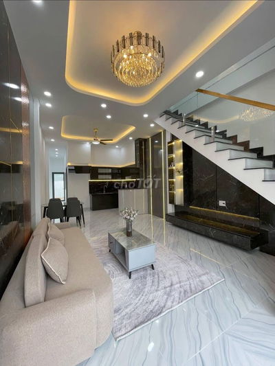 BÁN NHÀ GIÁ RẺ DĨ AN - DT 60M2 SHR. ĐANG CHO THUÊ 8TR GẦN VINCOM 550