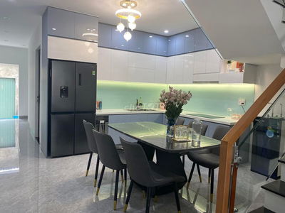 NHÀ 3 TẦNG - FULL NỘI THẤT – ĐƯỜNG 7.5M – GẦN ĐẠI HỌC DUY TÂN 6TỶ4 TL