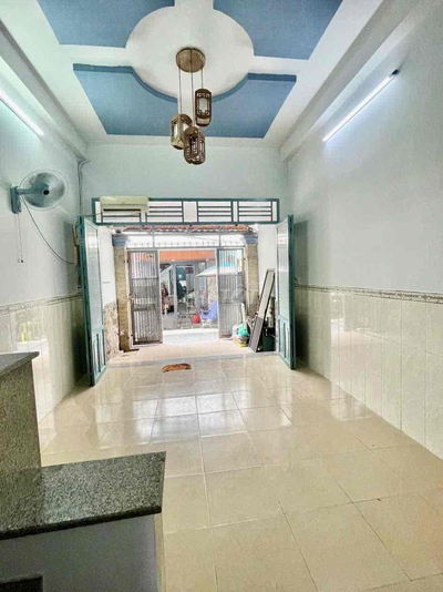 nhà 2 PHÒNG NGỦ 4x10 Trường CHINH. hẻm xe hơi