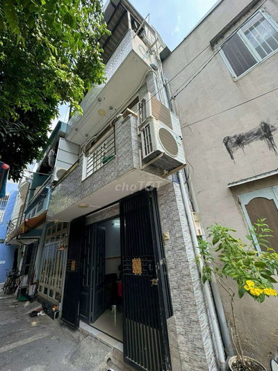 Cho thuê nhà hẻm xe hơi đường số 2 ngay ngã tư bốn xã