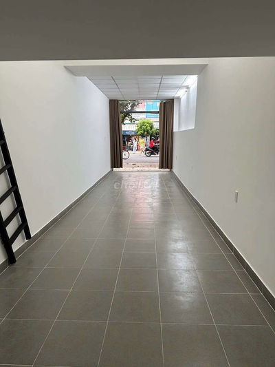 Cho thuê mặt bằng bình lợi, 2.5×12m, có gác