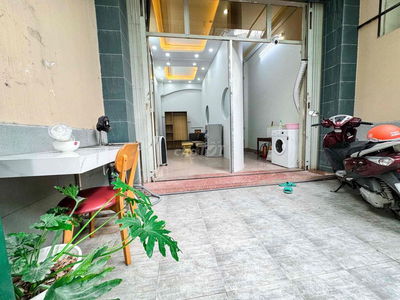 Mặt Bằng Kình Doanh Tự Do , Xe Đậu Vô Tư 🔥🔥Lối Đi Riêng , WC riêng