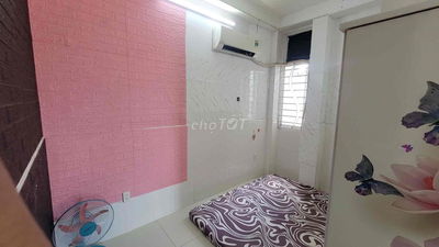 cho thuê phòng full nội thất ngay công viên làng hoa