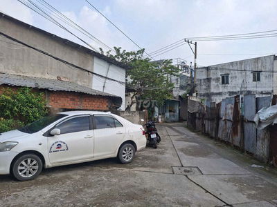 Nhà cấp 4,dt: 6x16, hẻm 6m thông đường Tân Kỳ Tân Quý