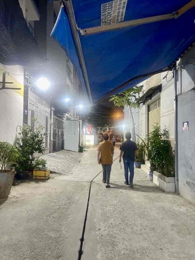 Góc 2MT - Tân Hương, Đô Đốc Long, 2 Tầng, DT: 4,5 x 8, Nhà Mới, SHR