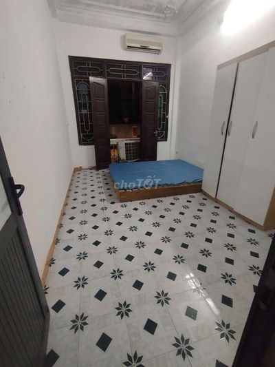 Chính chủ cho thuê tầng 4