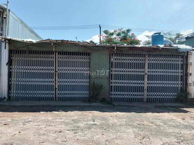 CHO THUÊ KHO RỘNG 100m2