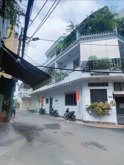 NHÀ MỚI ĐẸP - 5x12 - NGAY PHAN VĂN TRỊ - BÌNH THẠNH - CHỈ 5.x Tỷ