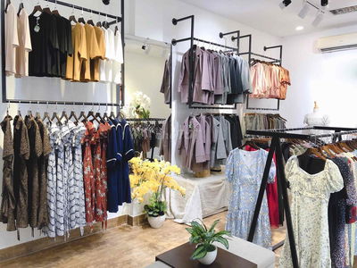 SHOP Trung Tâm Lê Văn Sỹ Q3 giảm giá 30%