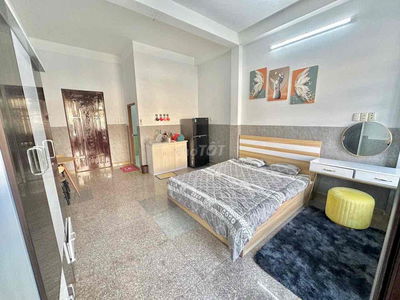 Phòng trọ full nội thất , cửa sổ trời , 391 Luỹ Bán Bích