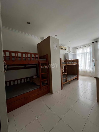 Cho thuê phòng KTX rộng rãi quận Tân Bình