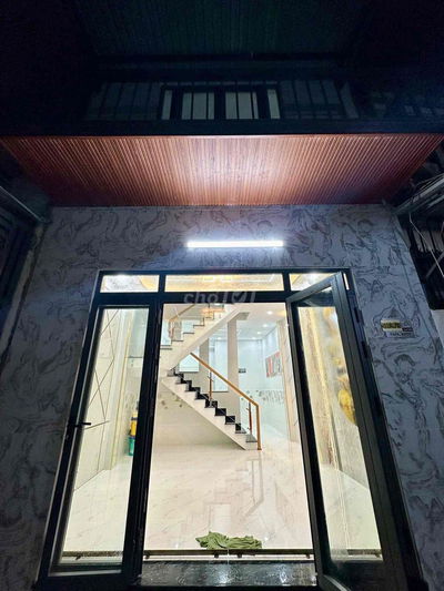 bán căn nhà đẹp lung linh ngay thoi an Q12 cách mat tien thoi an 05 vh