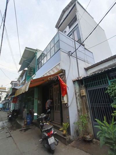 Cho thuê nhà nguyên căn thích hợp làm xưởng nhỏ, kinh doanh online