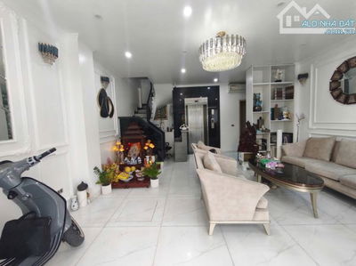 Hiếm! Xuân La Tây Hồ - Nhà Đẹp 40m 6 Tầng Thang Máy,Ngõ Rộng Thoáng Gần Phố,Full Nội Thất