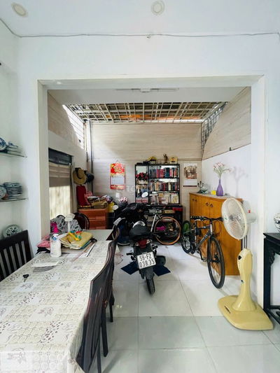 5.5 tỷ- bán nhà góc - sát Mặt Tiền Nguyễn Công Hoan-5.4mx7m- CN 38m2