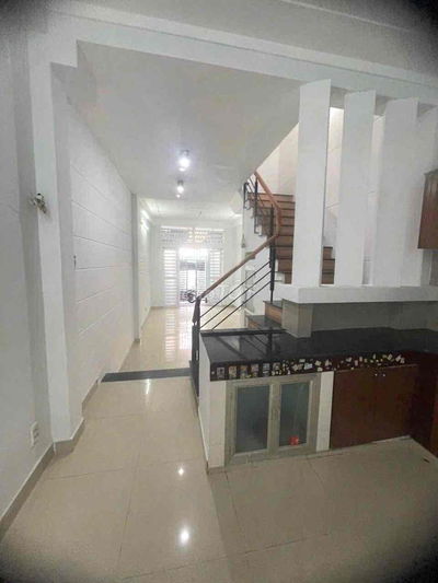 💎 💎 💎 TRỆT 1 LẦU SÂN THƯỢNG 4❌16M CÓ 2PN 3WC PHẠM VĂN CHIÊU P9 GIÁ 9TR