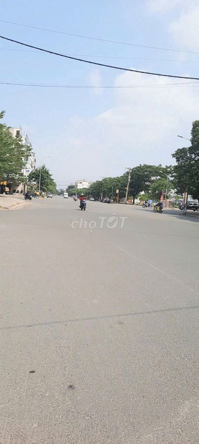 CHO THUÊ VĂN PHÒNG MỚI 100% ĐƯỜNG 30M KHU DÂN CƯ AN SƯƠNG.GIÁ 5,5TR/TH