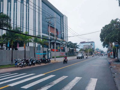 VỠ NỢ GIẢM SỐC 500TR LÝ THƯỜNG KIỆT - TRUNG TÂM HÓC MÔN - 96M2 - 3 TỶ