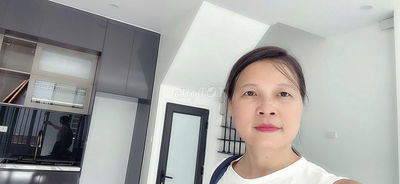 Âu Cơ Tây Hồ Nhà mới ở ngay gần hồ 33mx2.5Tx2 Ngủ 3 tỷ